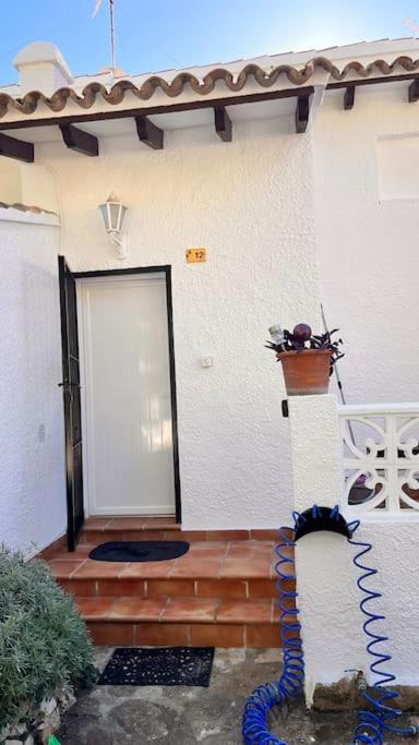 Апартаменты Reihenhaus Mit Garten In Moravit Moraira Теулада Экстерьер фото